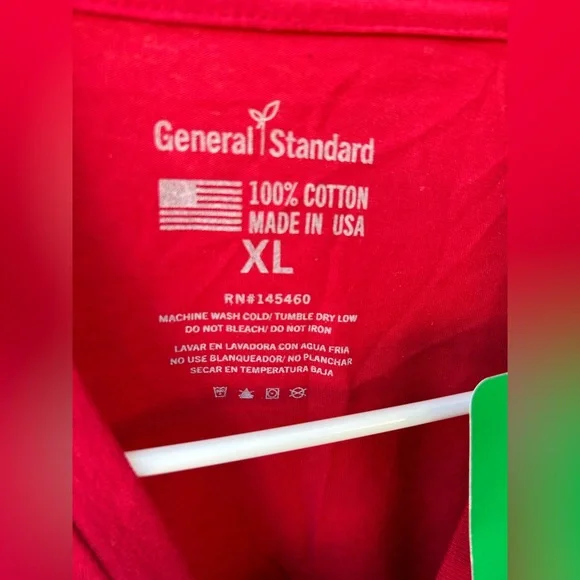 NWT men’s XL red USA 🇺🇸 tshirt 100% cotton - Picture 3 of 6